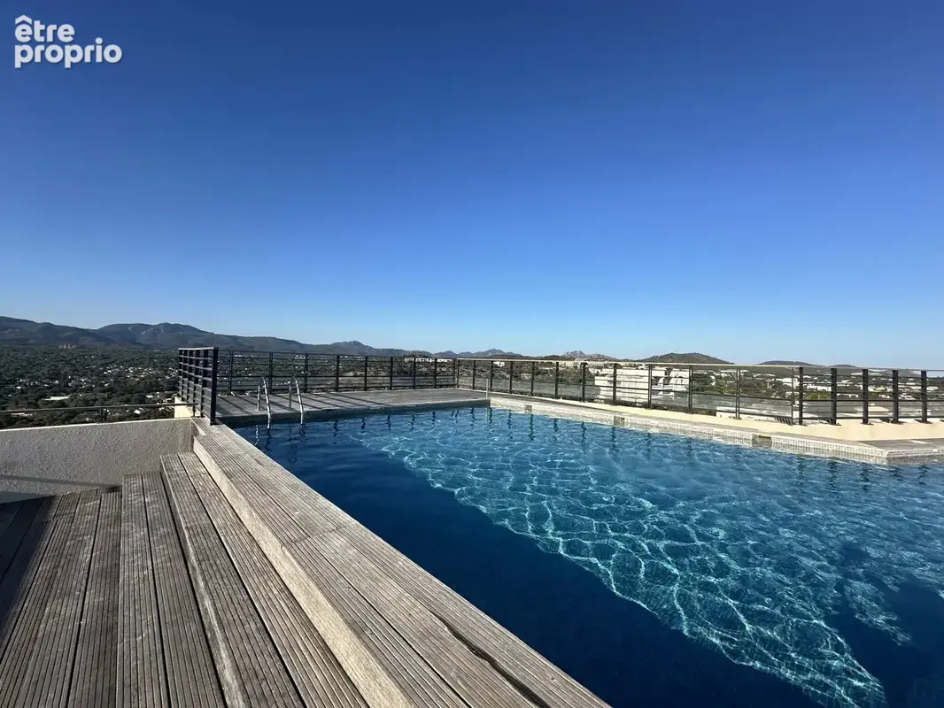 Saint-raphaël – beau 3 pièces avec terrasse et piscine rooftop - photo 2