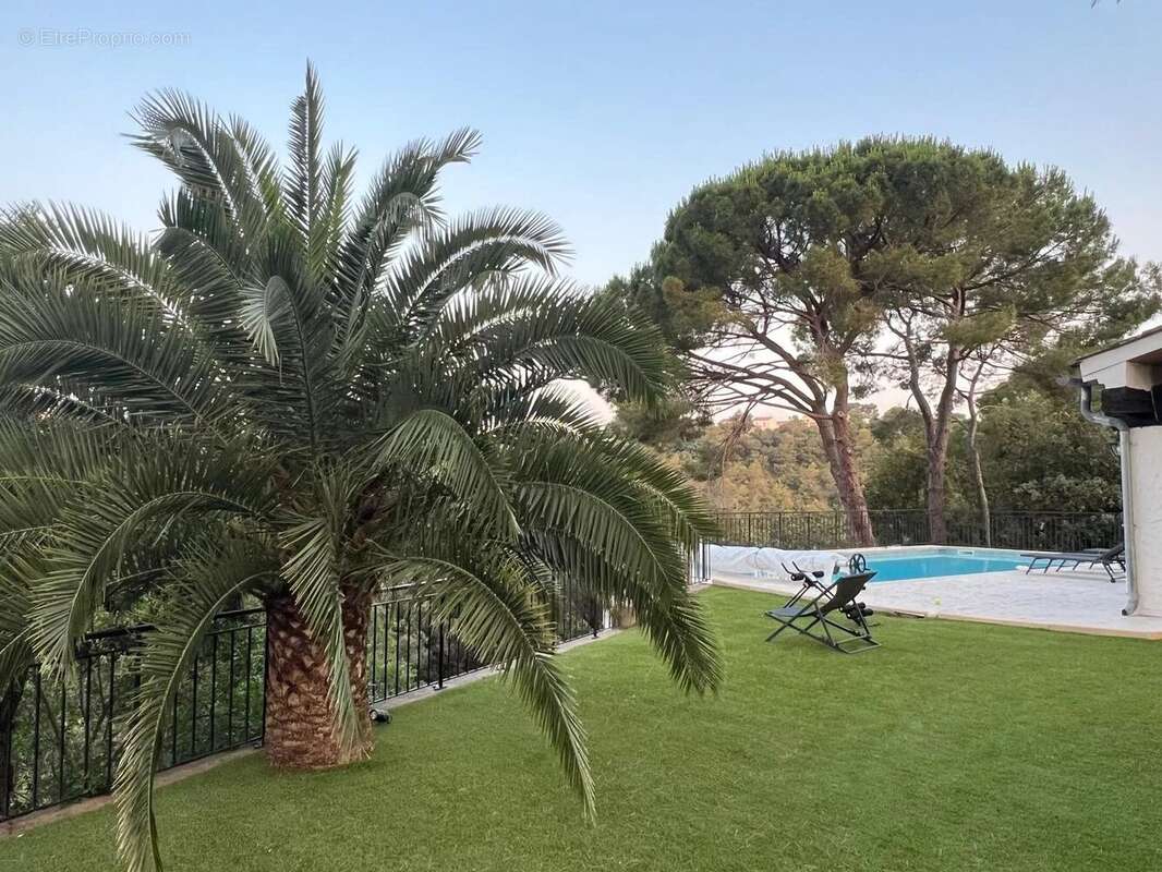 Maison à BIOT