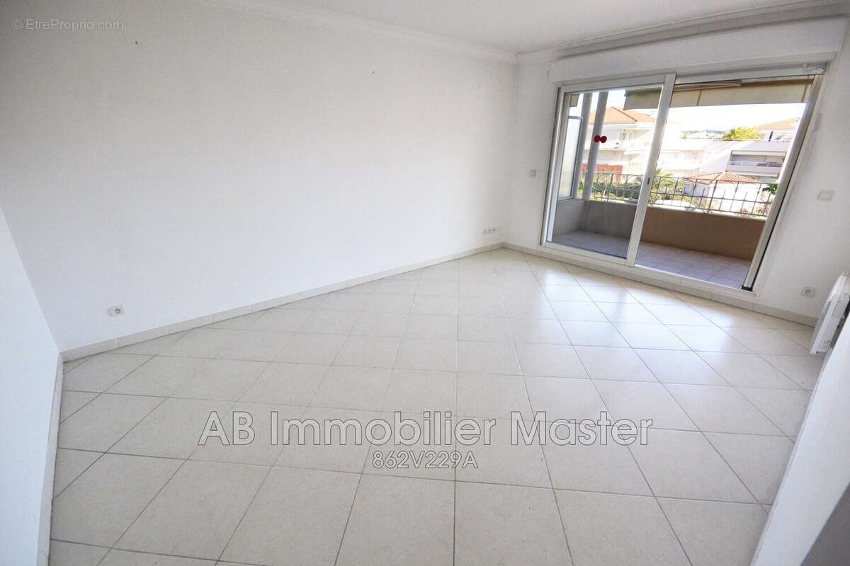 Appartement à ANTIBES