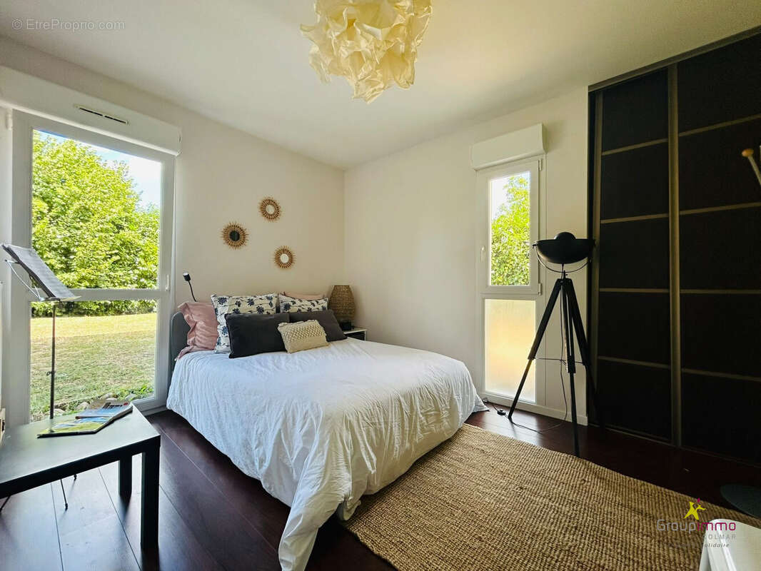 Appartement 96 m² à Colmar  - photo 9