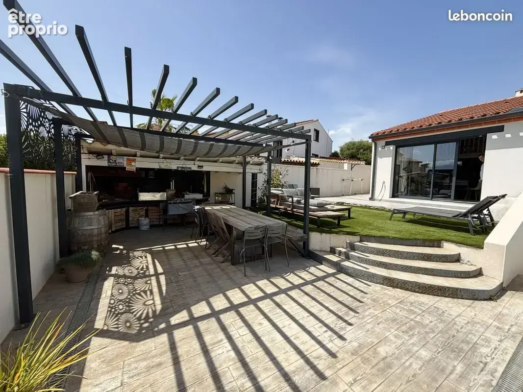 Maison 5 pièces 132 m² à vendre à Villeneuve-De-La-Raho (66180) - photo 2