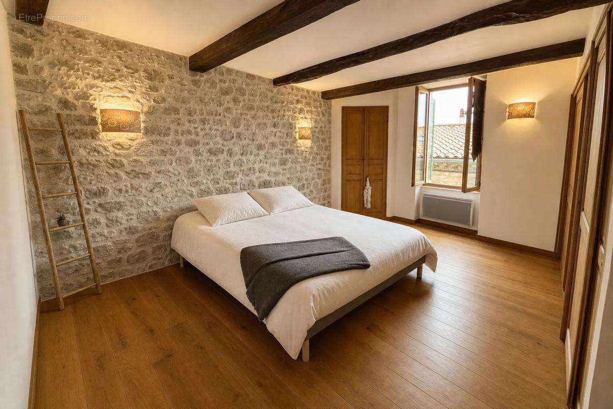 Maison rénovée 5 pièces 110 m² au calme, Peille - photo 7