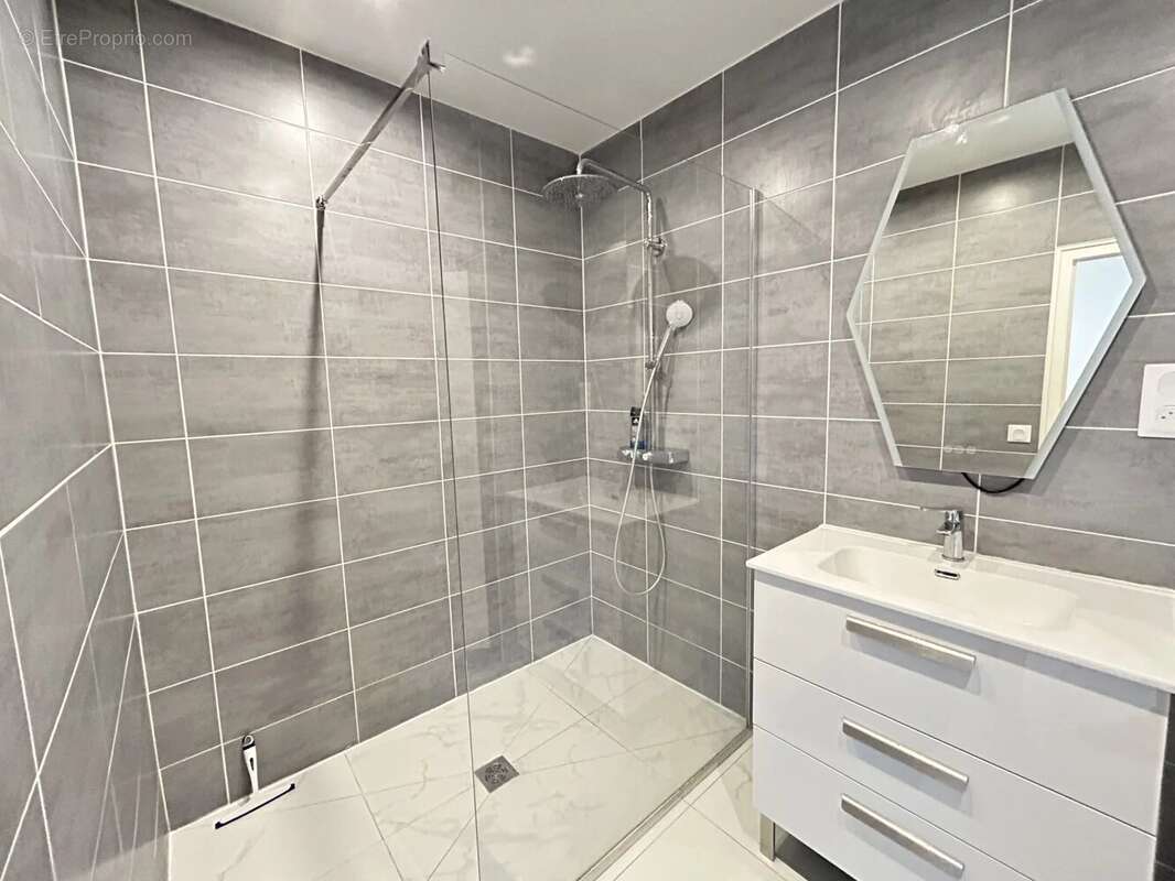 Appartement à THONON-LES-BAINS