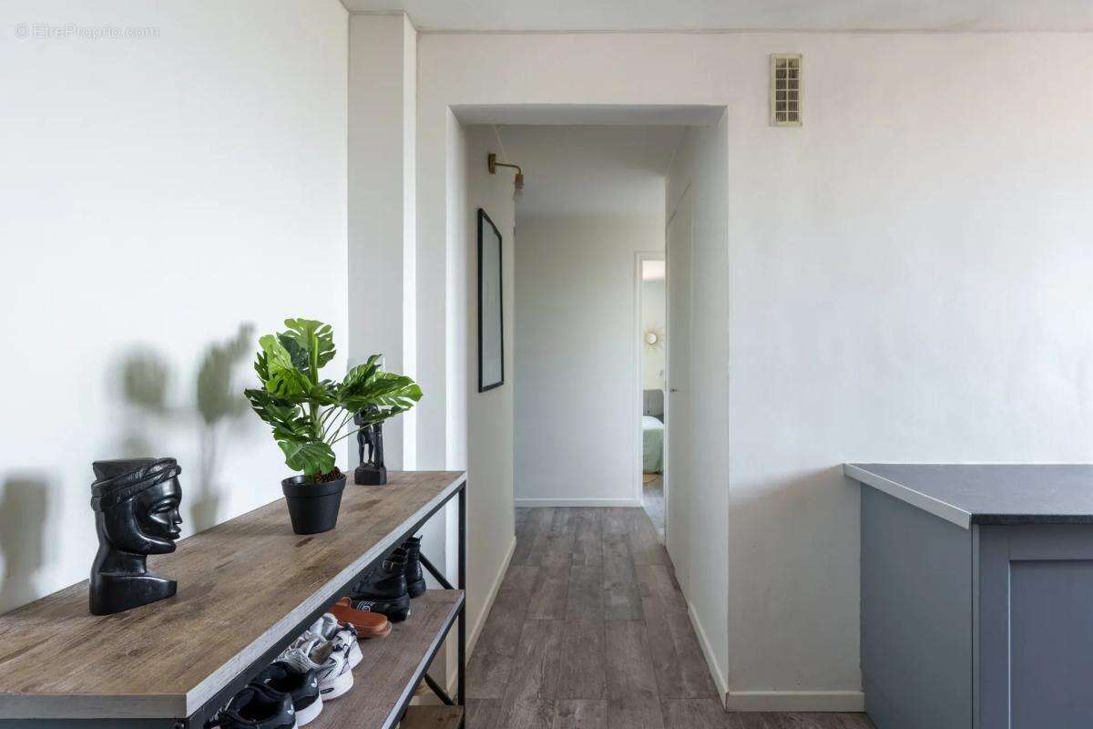 TROYES – Appartement T5 de 83,41 m² – 4 chambres – Ascenseur - photo 6