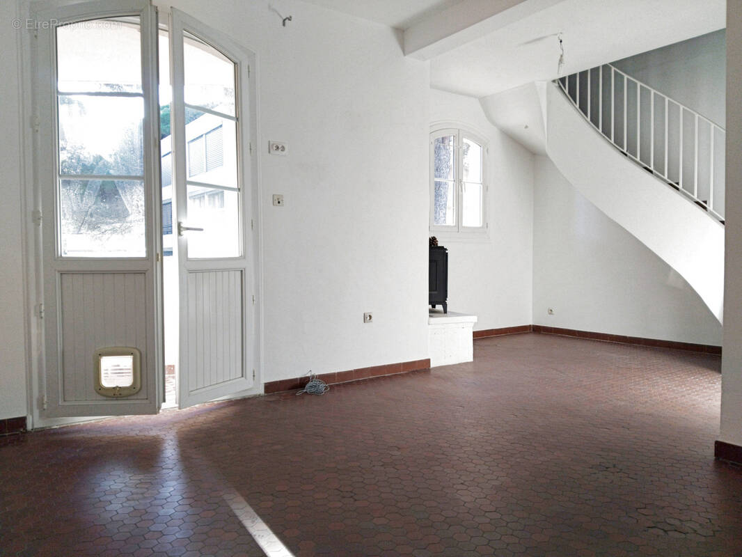 Appartement à HYERES