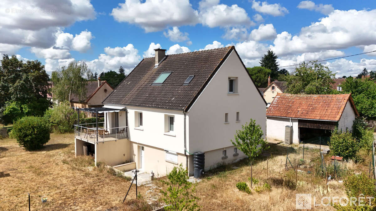 Maison Neuilly Le Real - photo 7