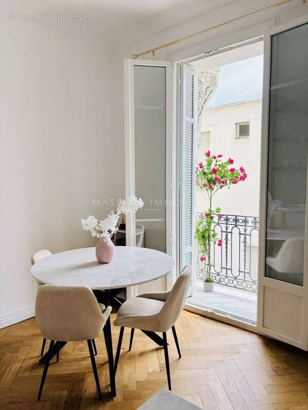 Appartement à NICE