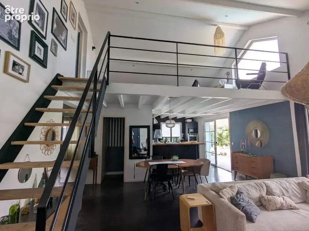 Maison familiale 4 pièces avec piscine, jardin et accès tram - photo 5