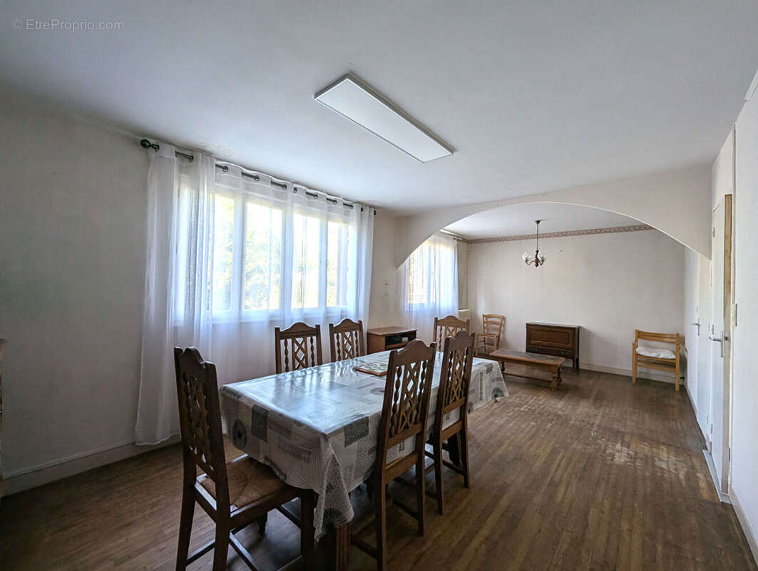 Maison 75 m2 2 chambres à vendre à Miniac-Morvan ? proche commerces et axes - photo 3