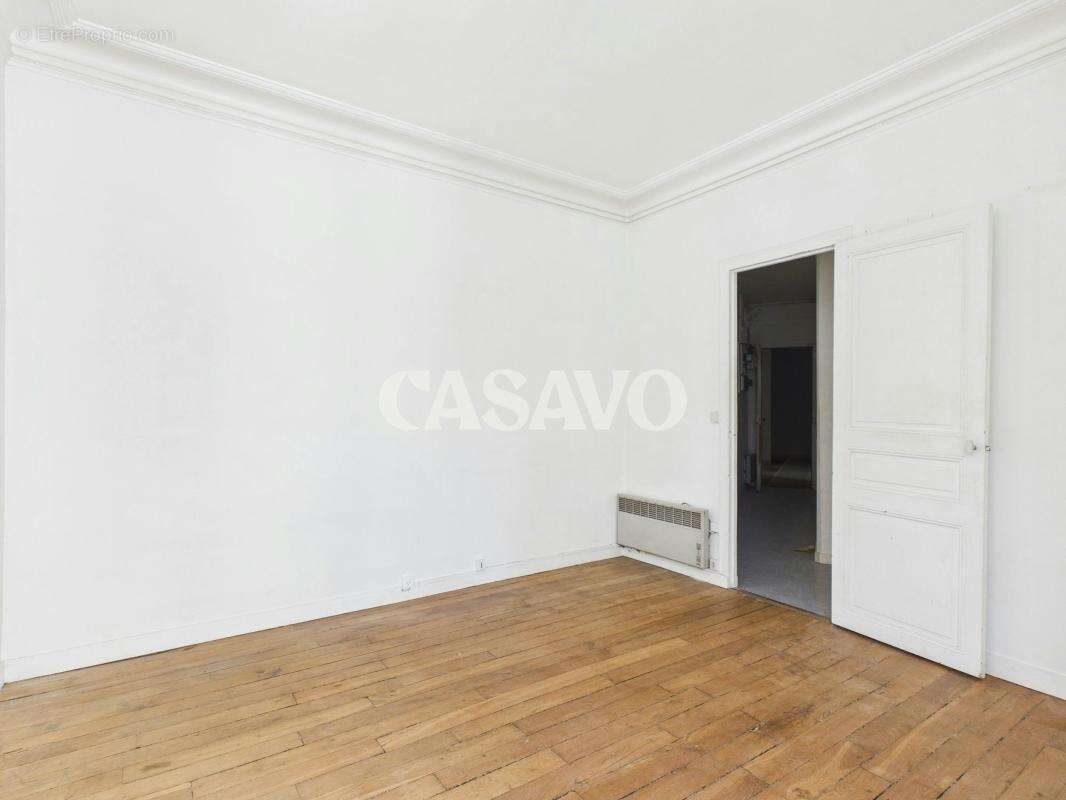 Vente Appartement 2 pièces de 48m² - 75019 Paris - photo 4