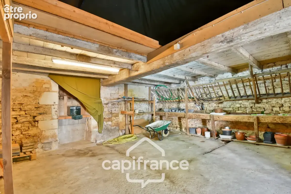 Maison de caractère avec 4 chambres - 6pièces - 268 m² habitables - piscine - jardin et dépendances à BIGNAY - photo 25