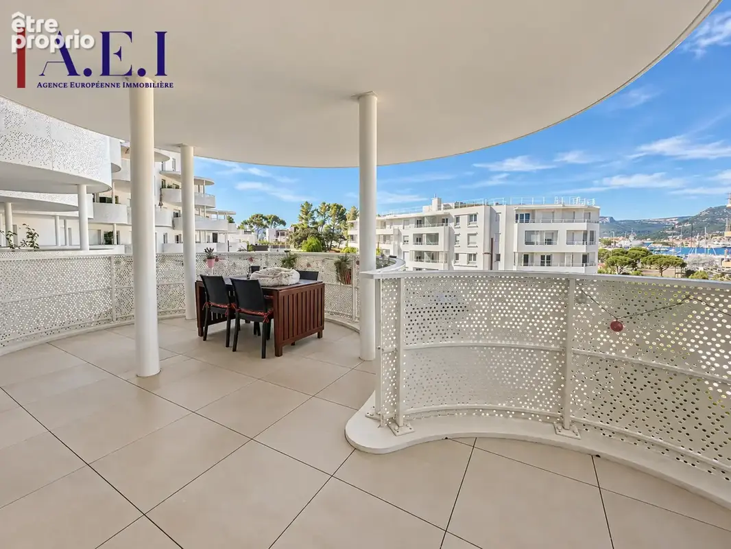 Photo Appartement à La Seyne-Sur-Mer au prix de 331 000€