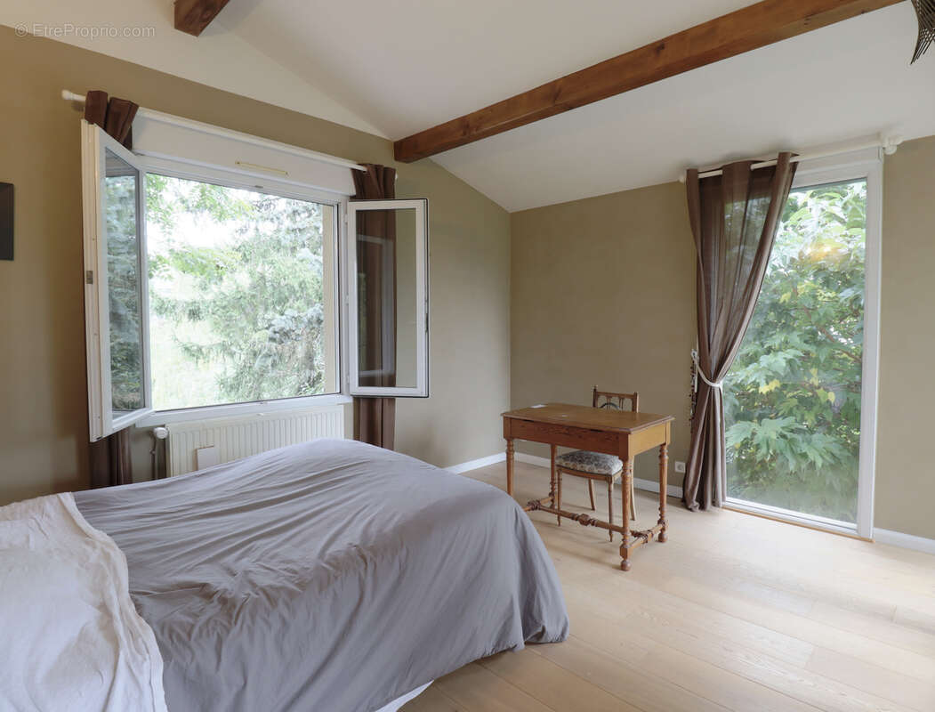 Maison à RILLIEUX-LA-PAPE