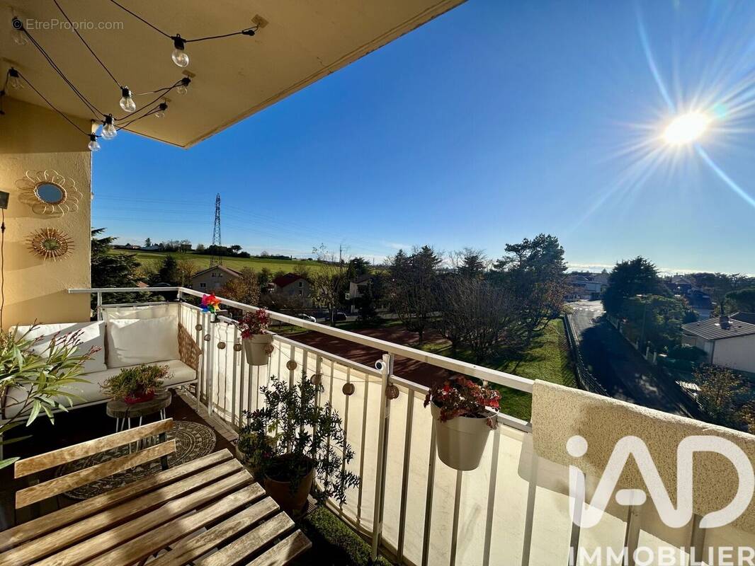 Photo 1 - Appartement à CALUIRE-ET-CUIRE