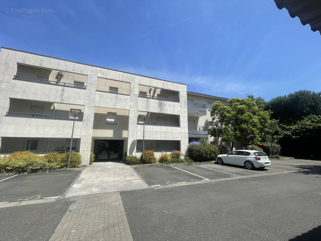 Appartement à LE BOUSCAT