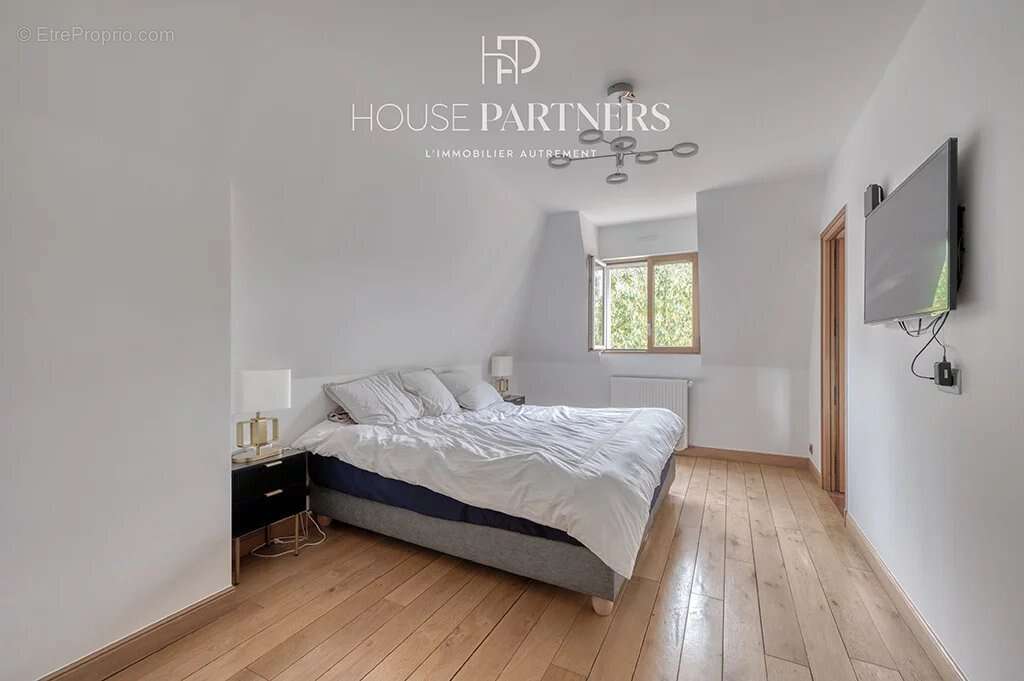 Appartement à RUEIL-MALMAISON