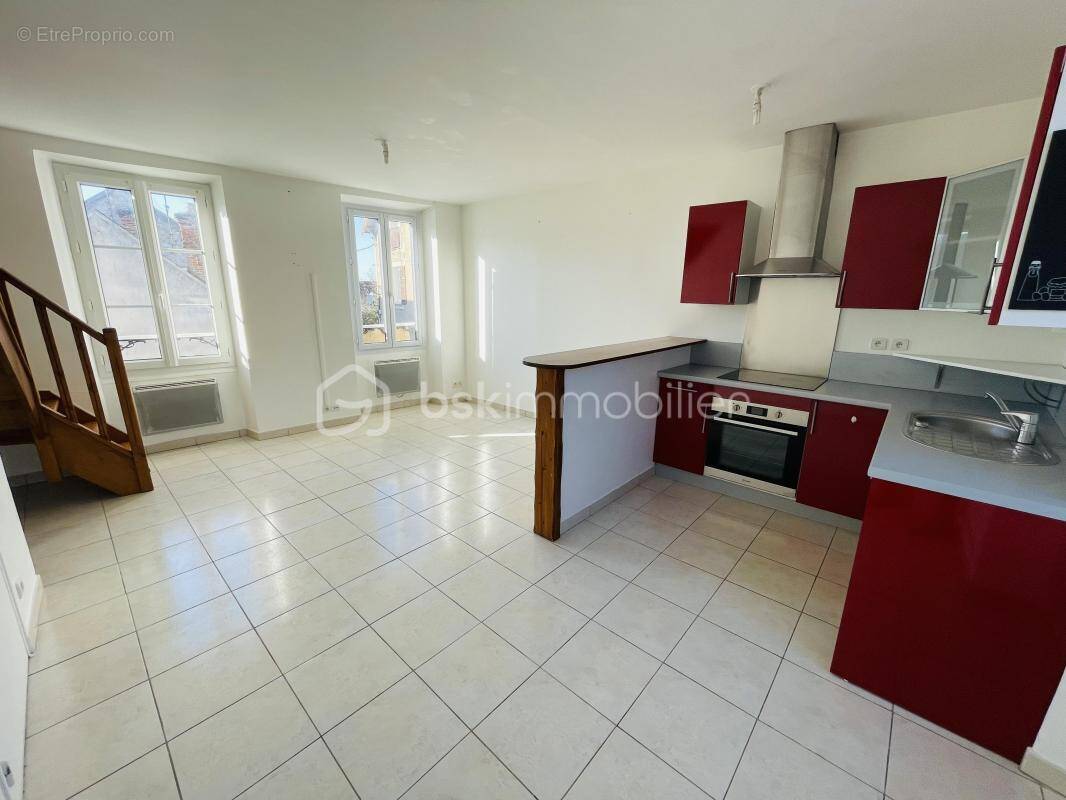 Appartement à CHAMPAGNE-SUR-SEINE
