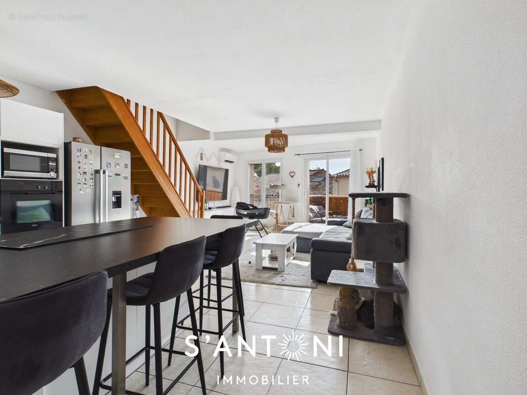 Marseillan- appartement t4- 2 parkings - cellier - photo 2