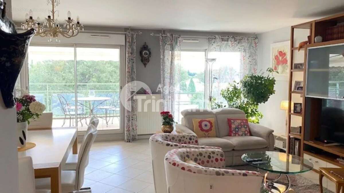 Appartement à LE PONTET