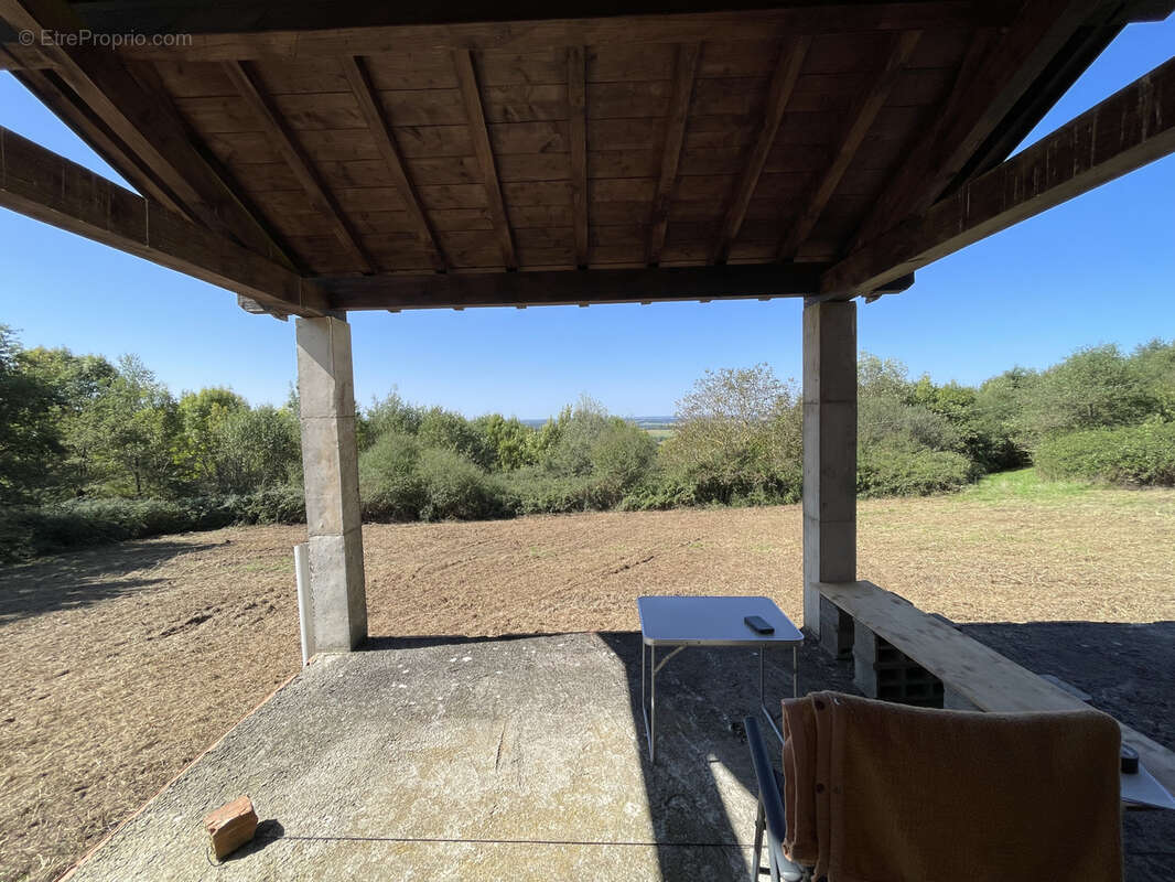 Maison à MAZEROLLES