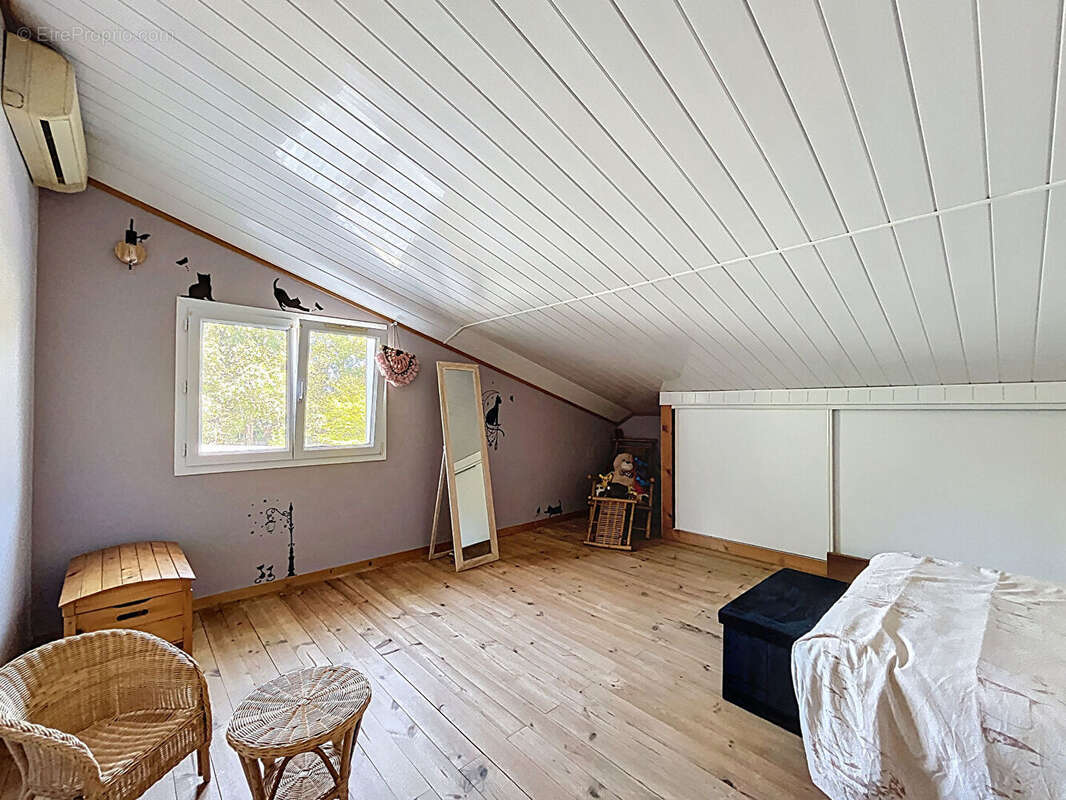 Maison à SAINT-ANDRE-DE-CUBZAC