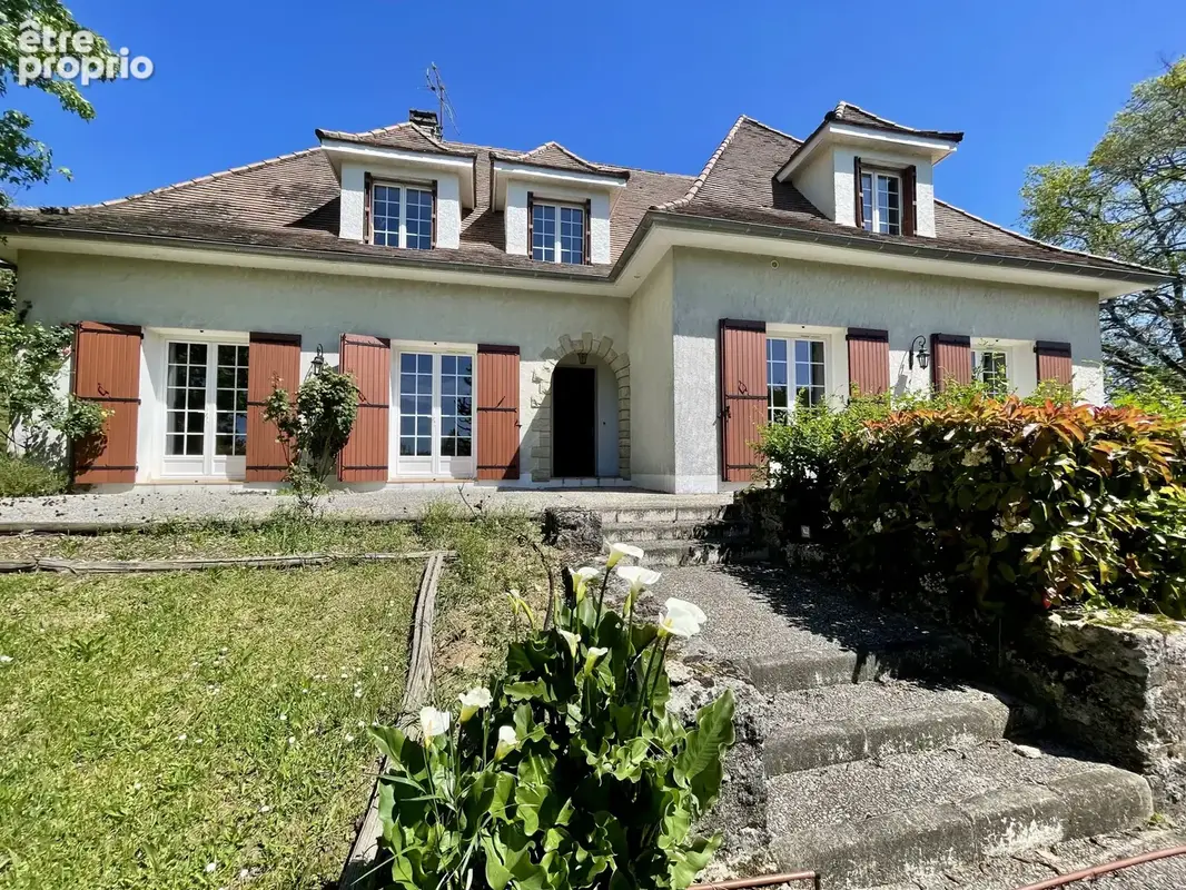 Maison familiale 5 chambres avec dépendance - photo 1
