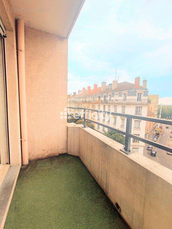 Appartement à LYON-7E