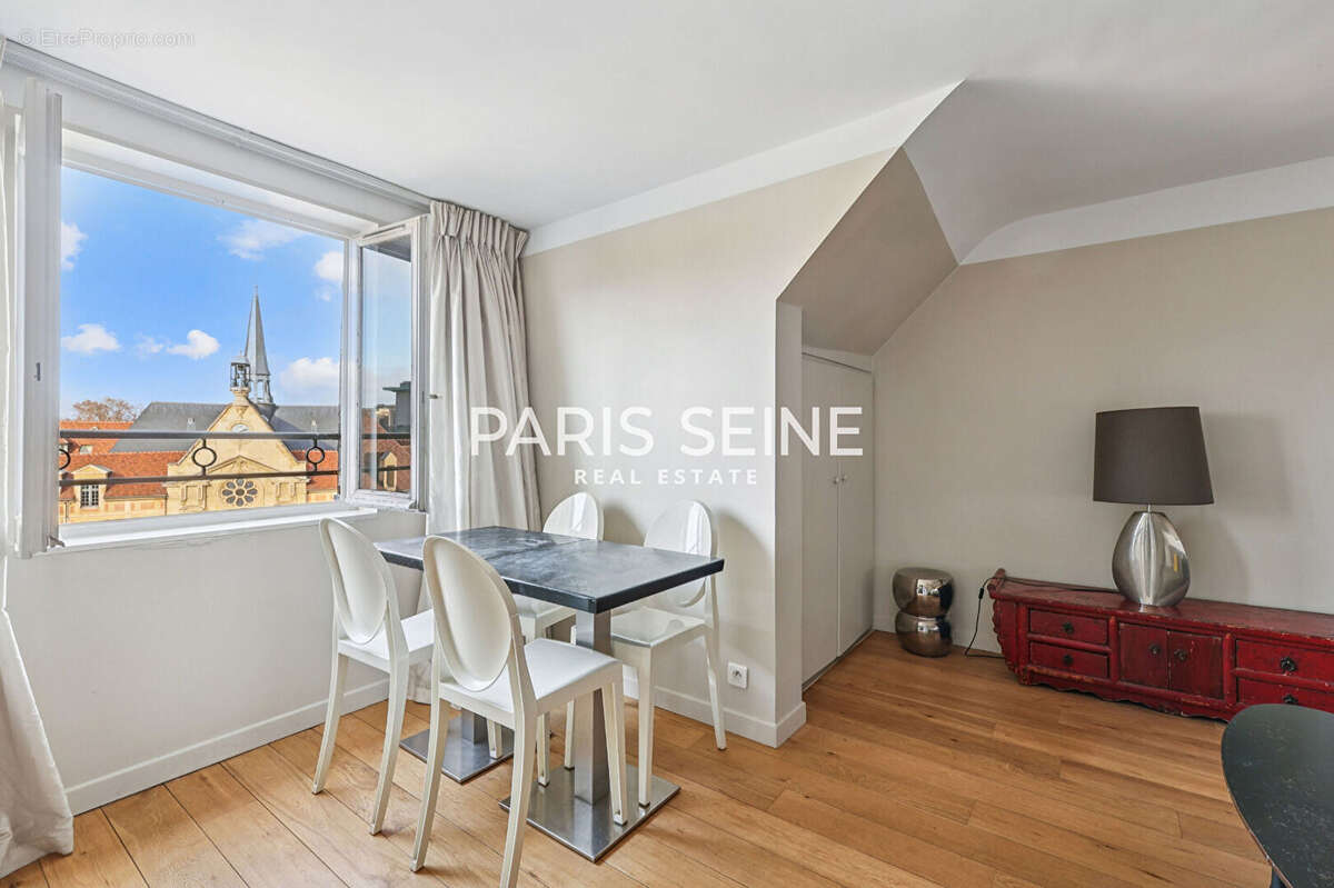 Paris Seine - Duplex en dernier étage ! - photo 5
