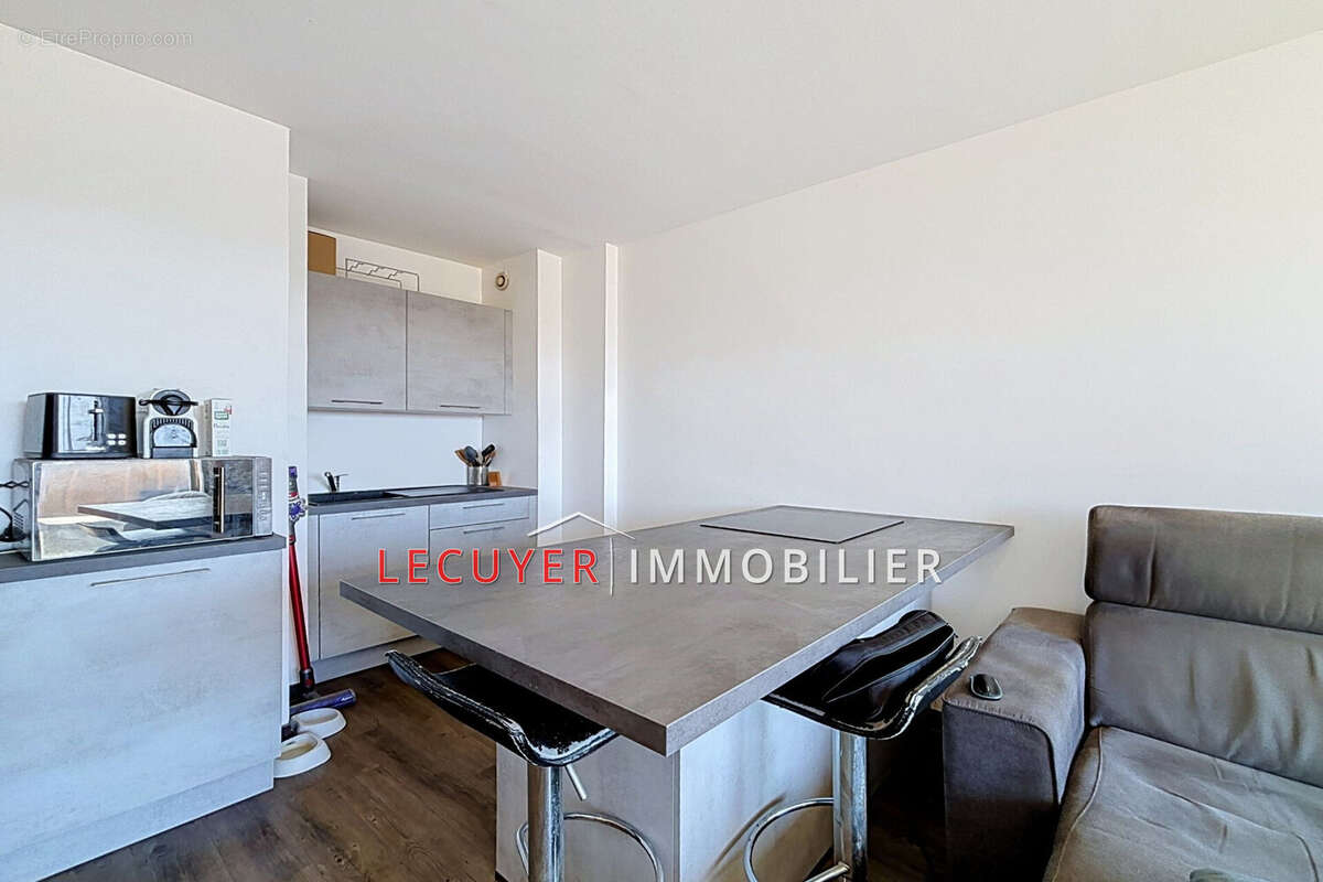 Appartement 27 m² à Vallauris  - photo 2