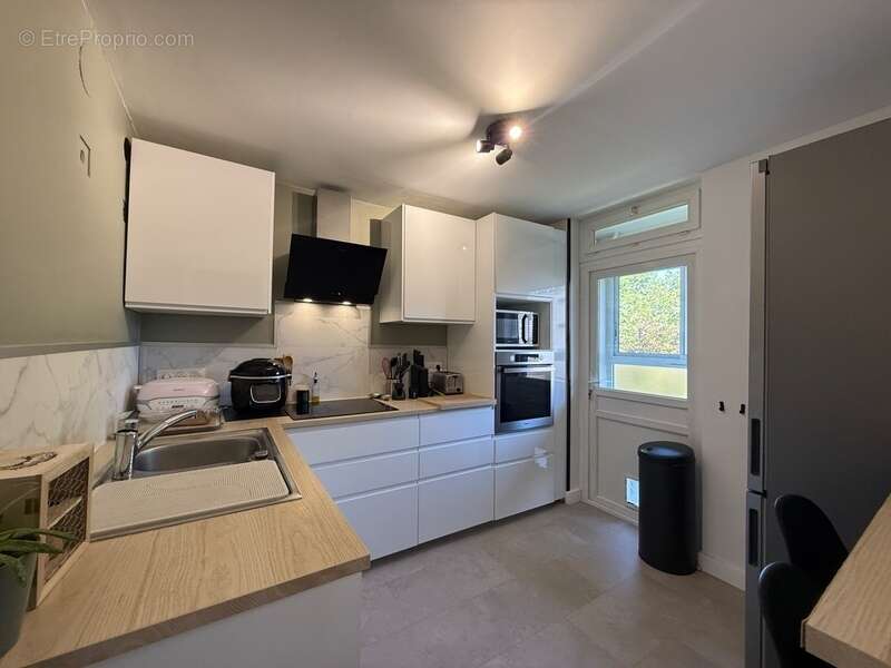 Appartement à MONT-SAINT-AIGNAN