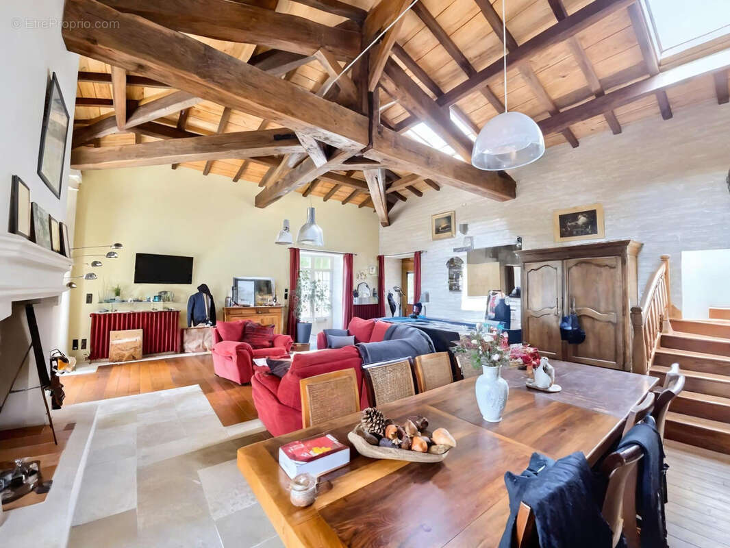 Maison à JULIENNE
