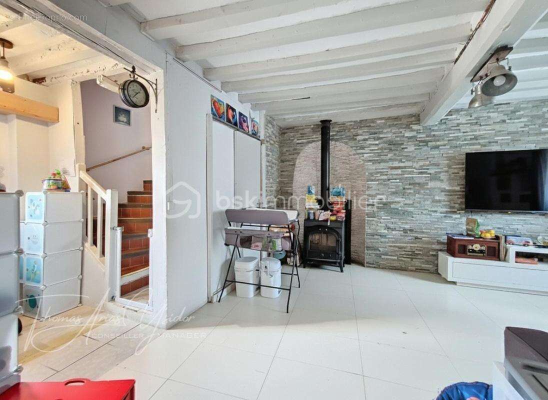 Maison à SAACY-SUR-MARNE