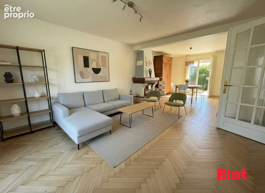 Maison 6 pièces 107 m² à vendre à Montgermont (35760) - photo 2