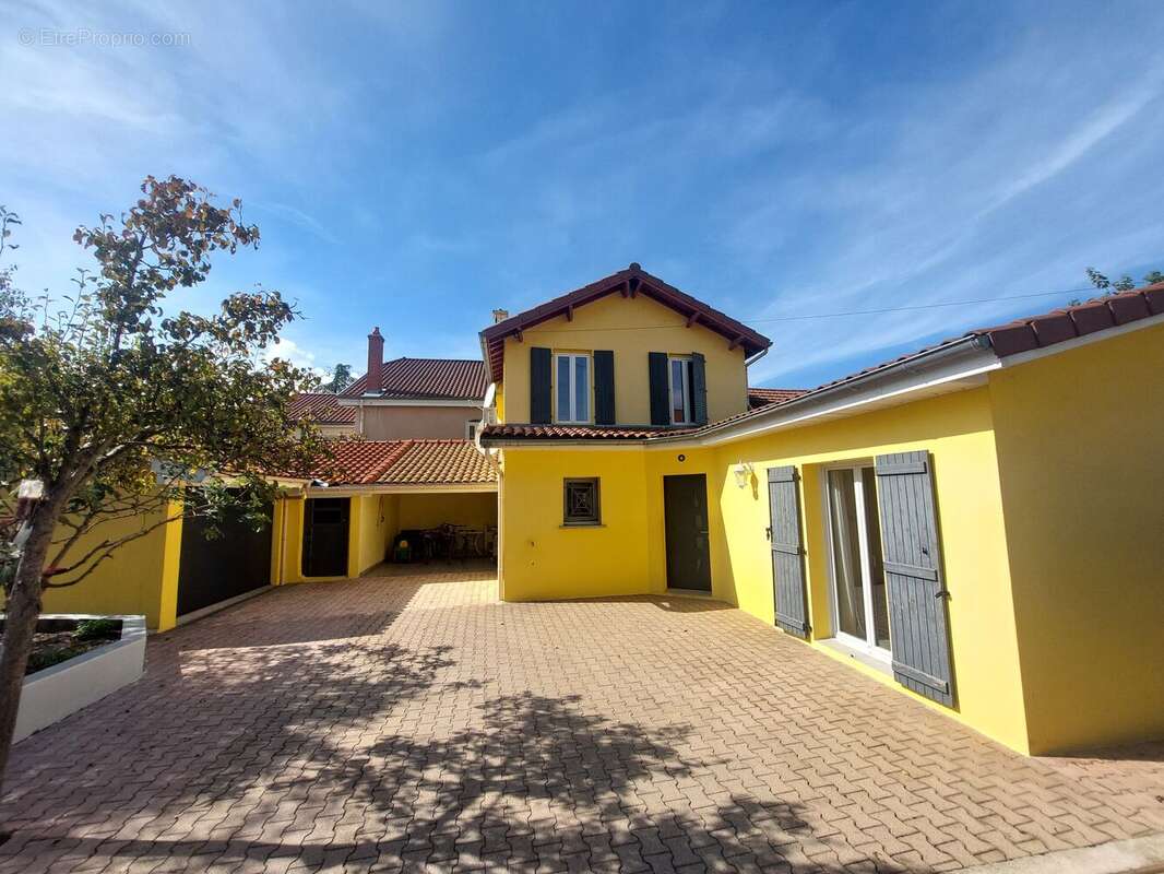 Photo 1 - Maison à MONTBRISON