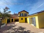 Photo 1 - Maison à MONTBRISON