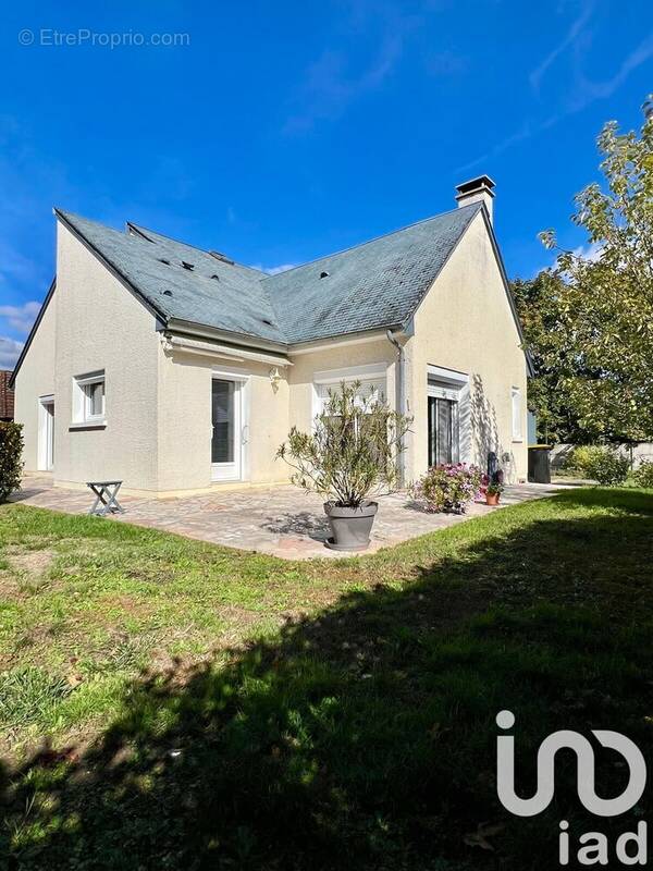 Photo 1 - Maison à BOURGES