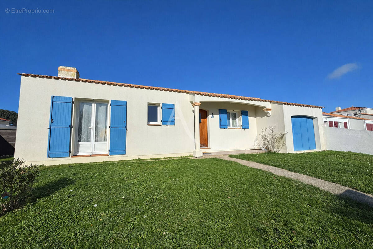 Maison à GIVRAND