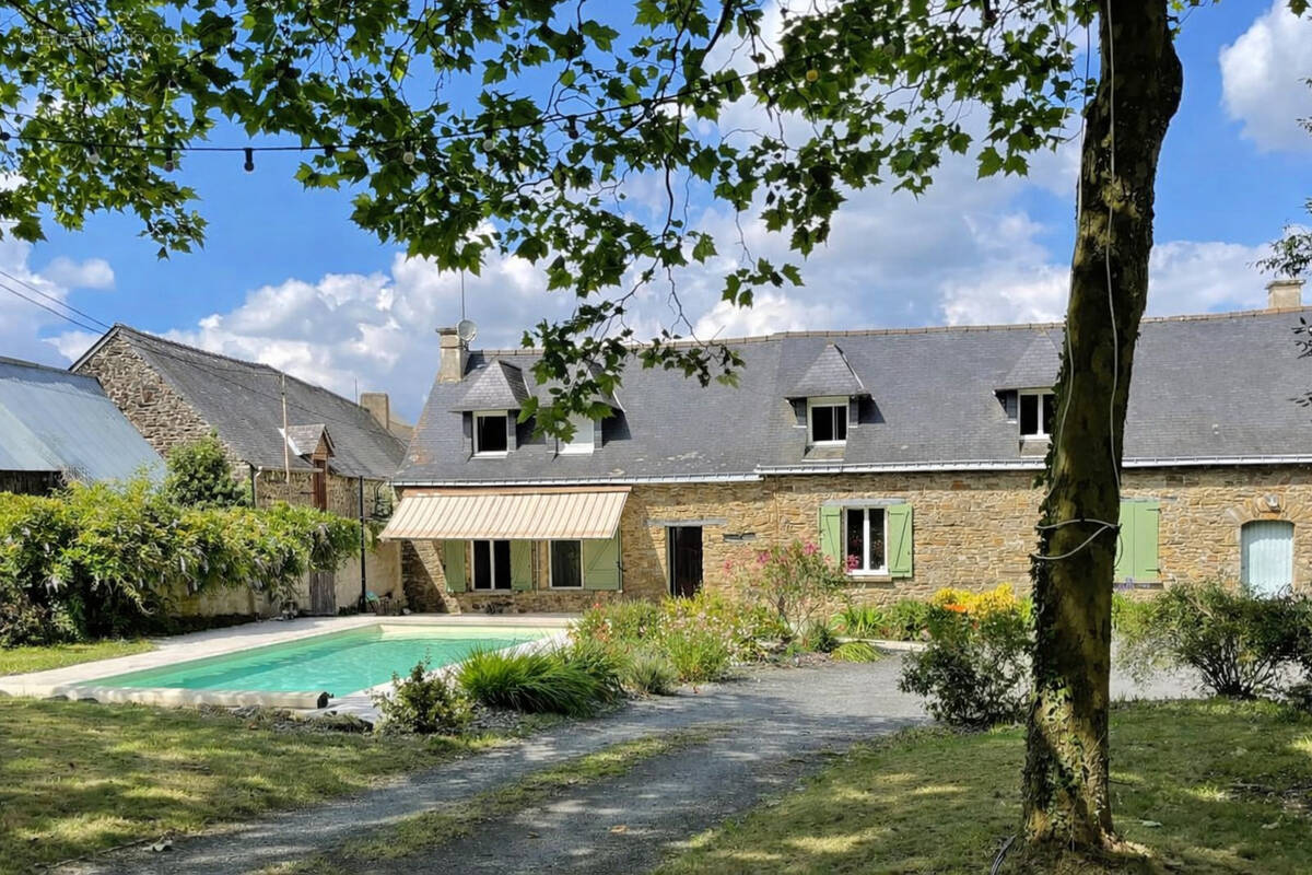 Maison à MARTIGNE-FERCHAUD