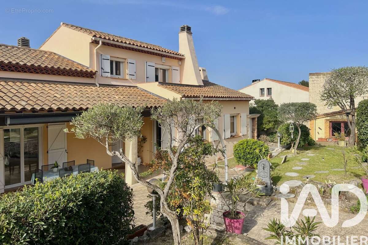 Photo 4 - Maison à CARNOUX-EN-PROVENCE