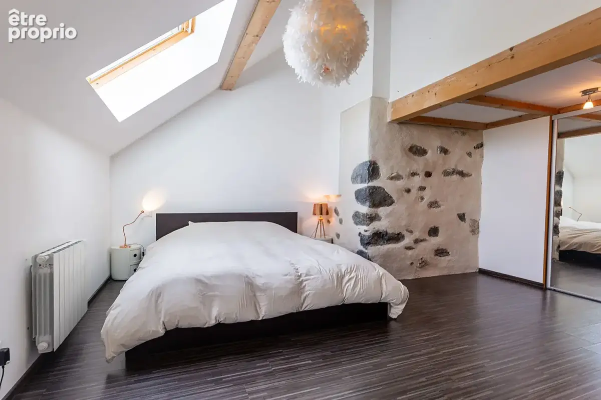 "amarante" - co-exclusivite laforet - mesigny - maison t5 de 161,07 m² - terrain de 394 m² - dpe d - photo 10
