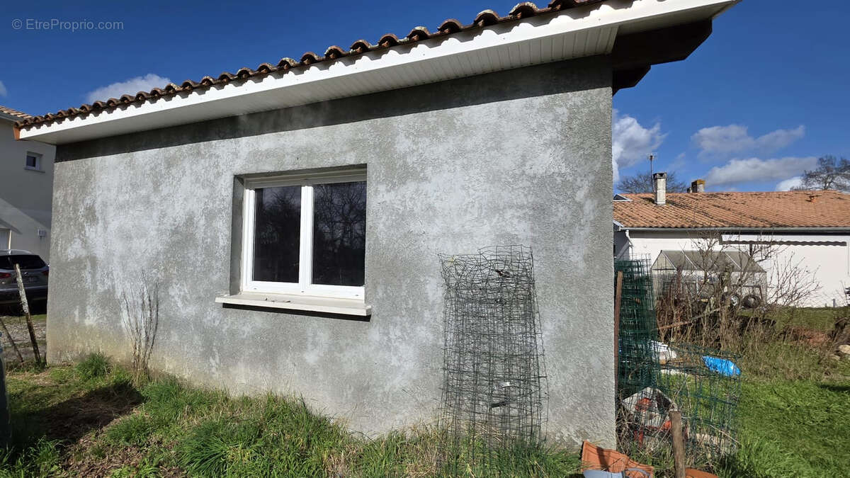 Maison à CADAUJAC