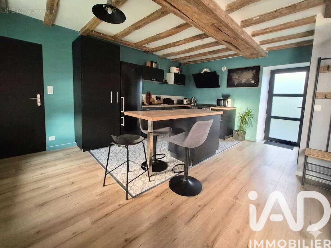 Maison 95 m² à Trementines  - photo 3