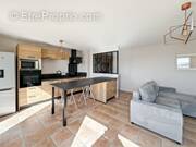 Appartement à CLAVETTE