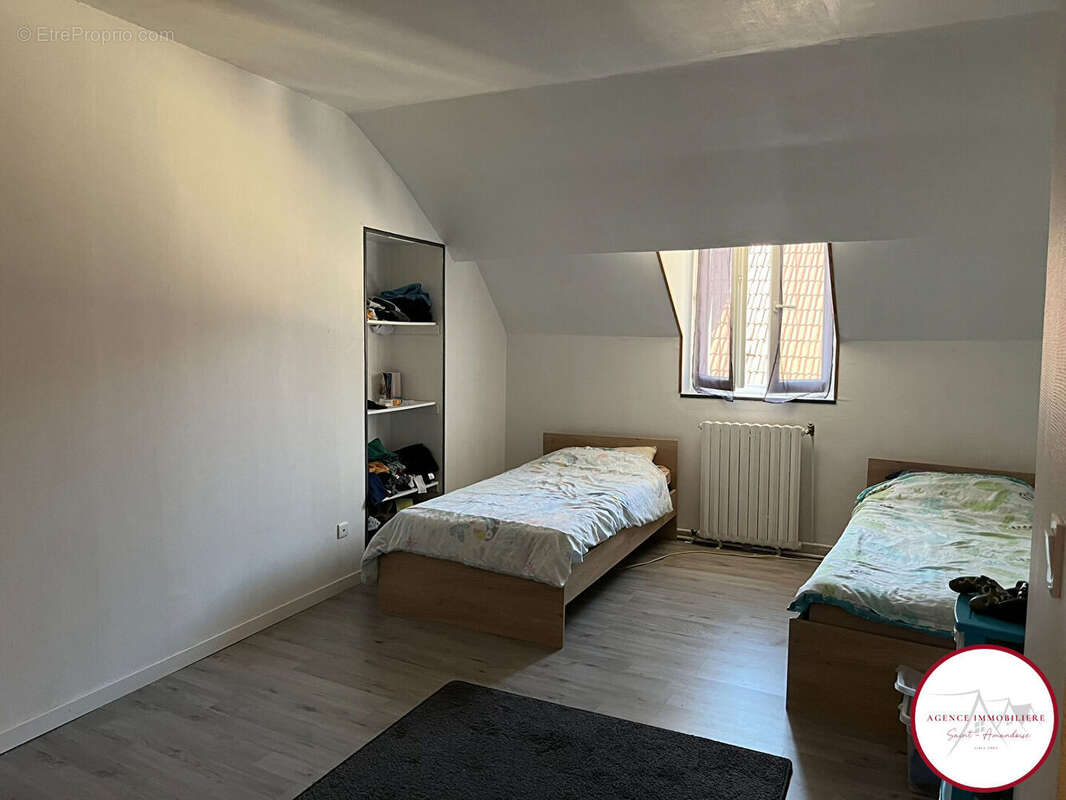 Maison à SAINT-AMAND-MONTROND