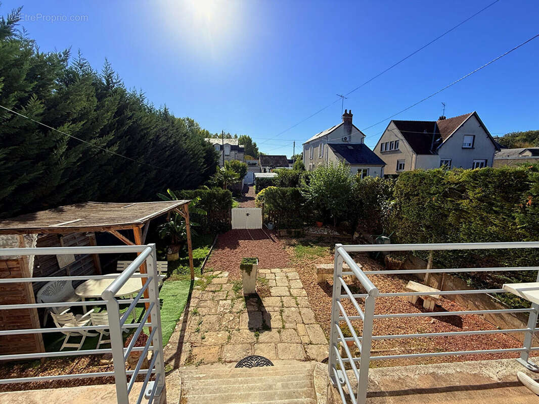 Maison à SAINT-DOULCHARD