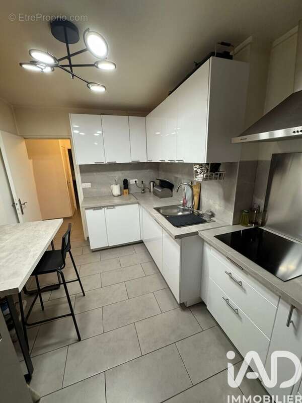 Photo 9 - Appartement à VILLIERS-LE-BEL