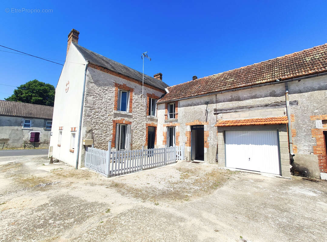 Appartement à LAILLY-EN-VAL