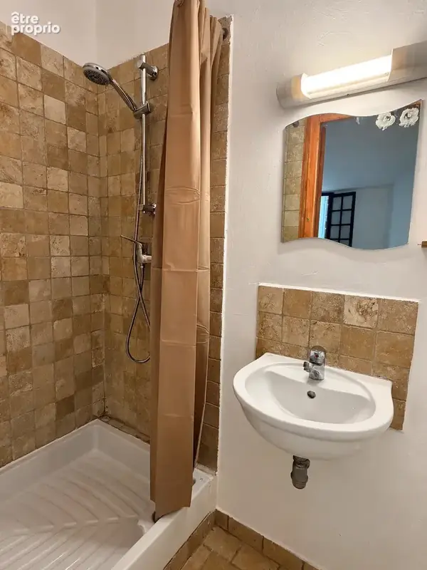 Appartement atypique + studio à deux pas des Arènes - photo 12