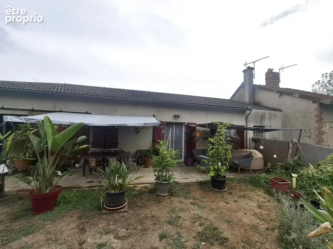 Maison familiale avec terrain et garage - photo 12