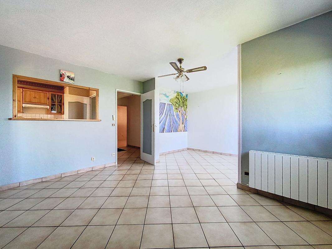 Appartement - 3 Chambres - Terrasse - Cave - Garage en sus - Proche commodités - photo 21